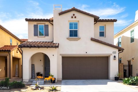Photo of 341 Fraser Point Ln, Camarillo, CA 93012 (MLS # V1-34848)