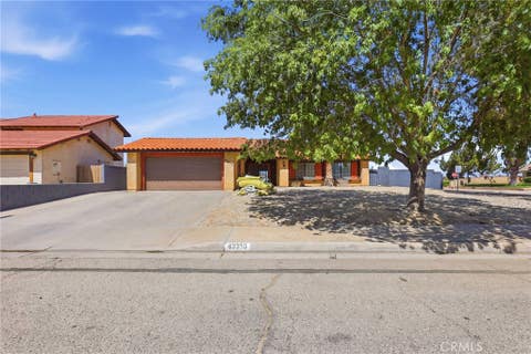 Photo of 43355 Vista Circle DR, Lancaster, CA 93536 (MLS # OC26154593)