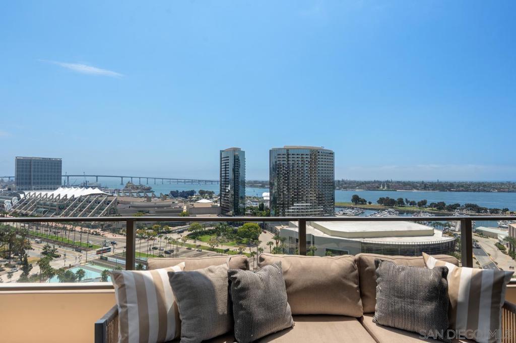 550 Front Street 1501
