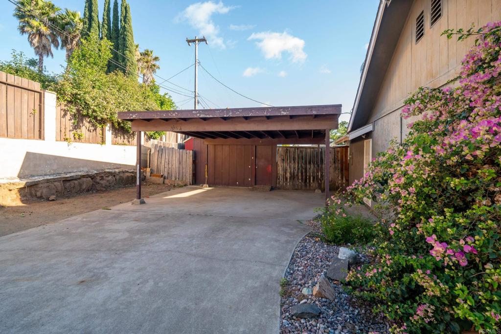 1078 Robertson Drive