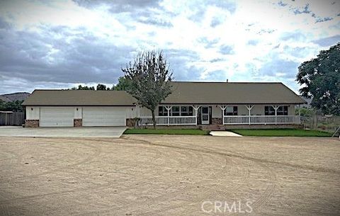 Photo of 361 Spur Dr, Norco, CA 92860 (MLS # IV25236379)