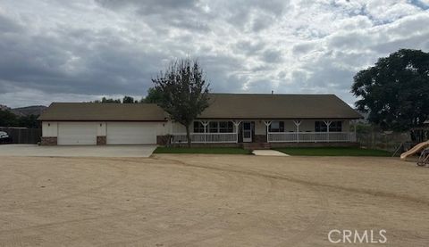 Photo of 361 Spur Dr, Norco, CA 92860 (MLS # IV25236379)
