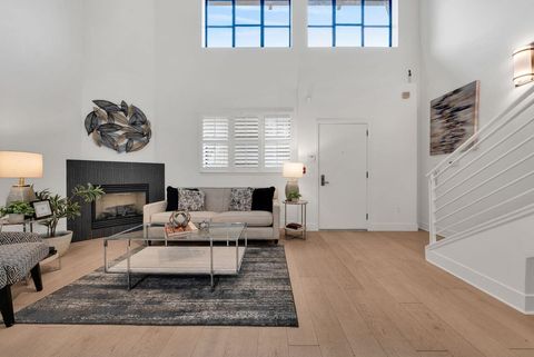 1565 1565 32nd ST APT 2 Oakland CA 94608