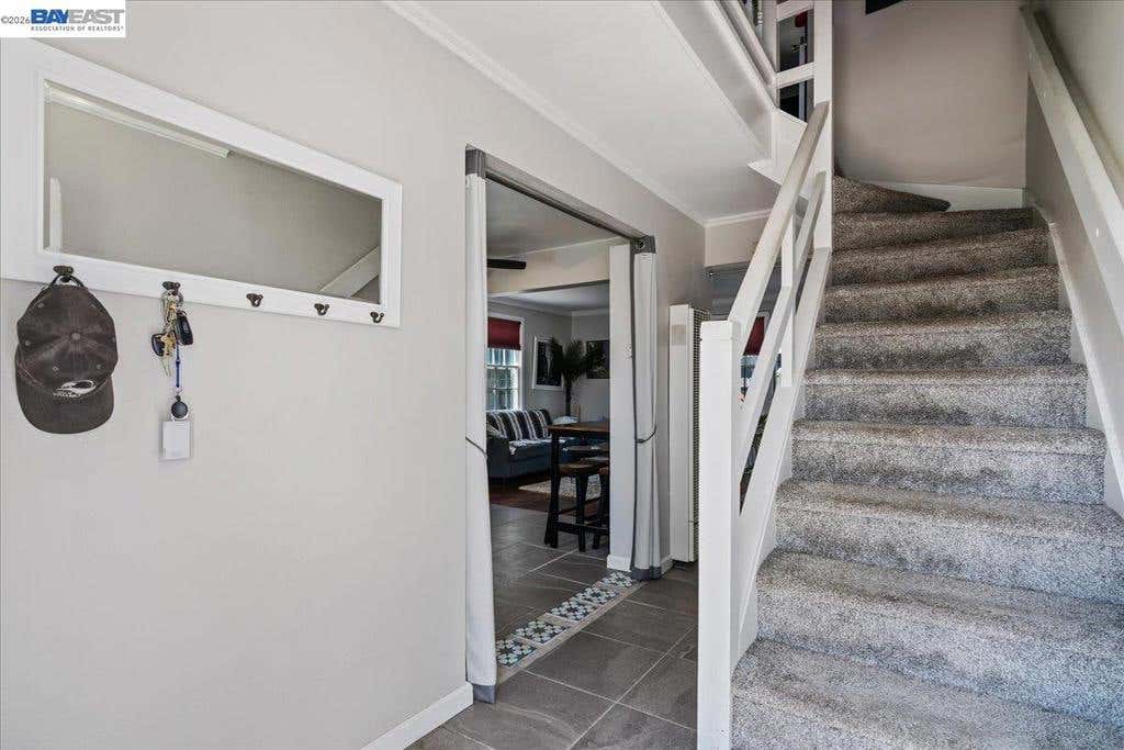 Photo of 44 Parrott St St, Vallejo, CA 94590 (MLS # 41142855)
