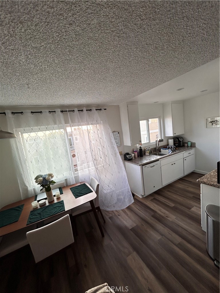 2121 Pacific Coast Highway Unit 3