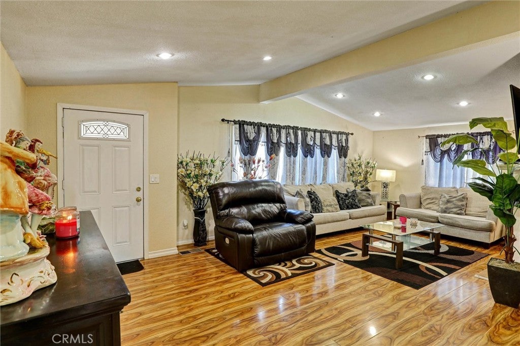 19009 S Laurel Park #467