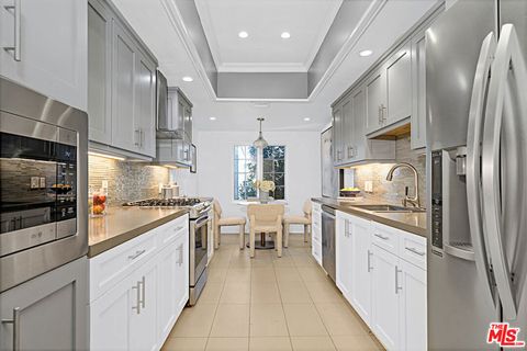 Tiny photo for 1840 Veteran Avenue #206, Los Angeles, CA 90025 (MLS # 26648215)