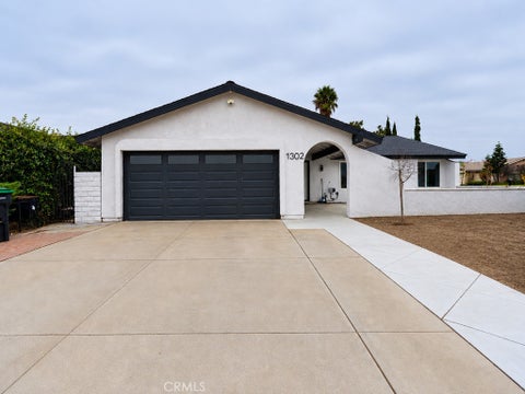 Photo of 1302 Turquoise DR, Corona, CA 92882 (MLS # PW26202393)