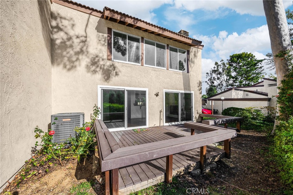 Anaheim Hills Estates (ANHI) - Residential