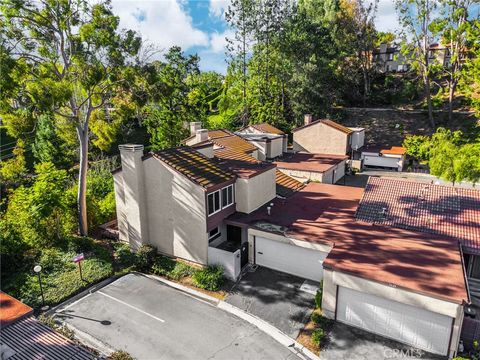 5624 E Vista Del Valle Anaheim Hills CA 92807