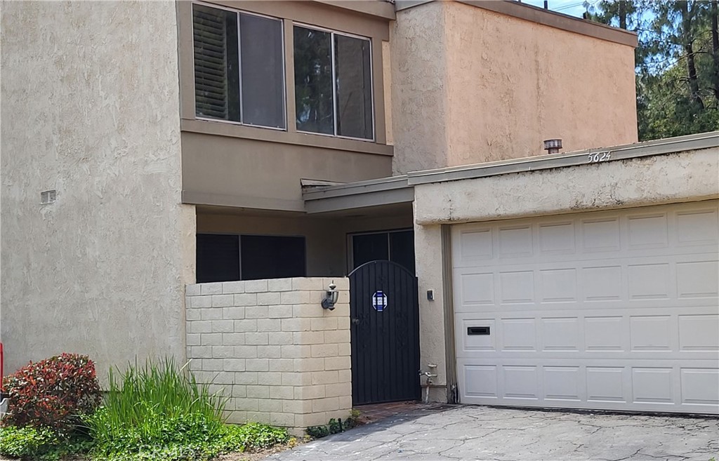 Anaheim Hills Estates (ANHI) - Residential