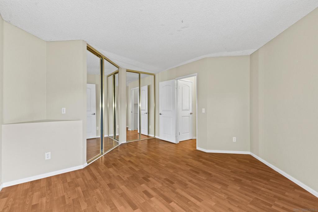 Mira Mesa - Residential