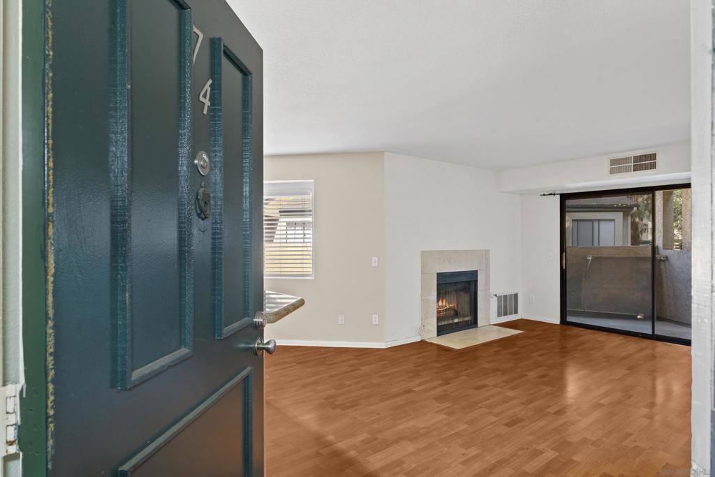 Mira Mesa - Residential