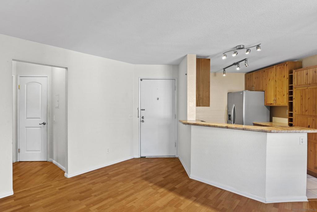 Mira Mesa - Residential