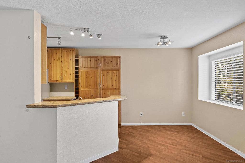 Mira Mesa - Residential