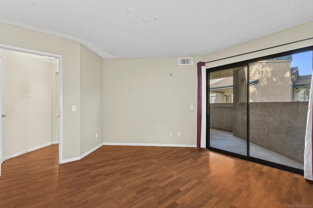 Mira Mesa - Residential