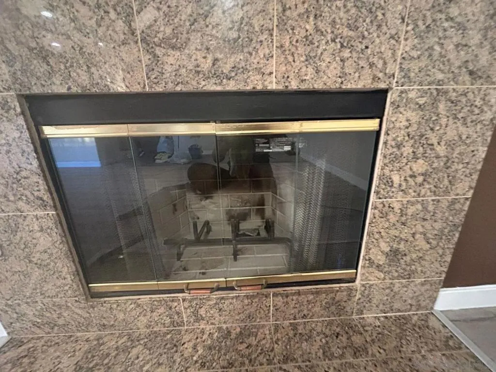 San Diego, California 92126, United States, 4 Bedrooms Bedrooms, ,3 BathroomsBathrooms,Residential,Active,238414