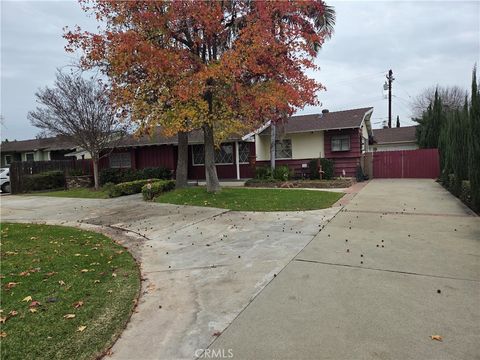 Photo of 3614 N Grand Ave, Covina, CA 91724 (MLS # SR26101947)