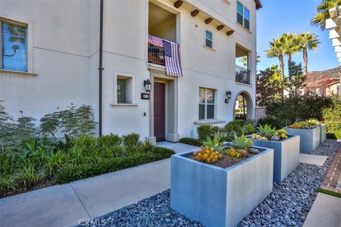 877 Orchid Azusa CA 91702