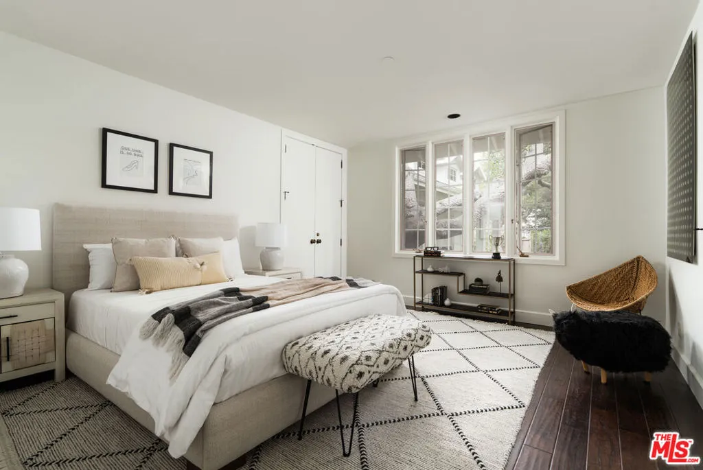 Santa Barbara, California 93108, United States, 4 Bedrooms Bedrooms, ,8 BathroomsBathrooms,Residential,Pending,176283