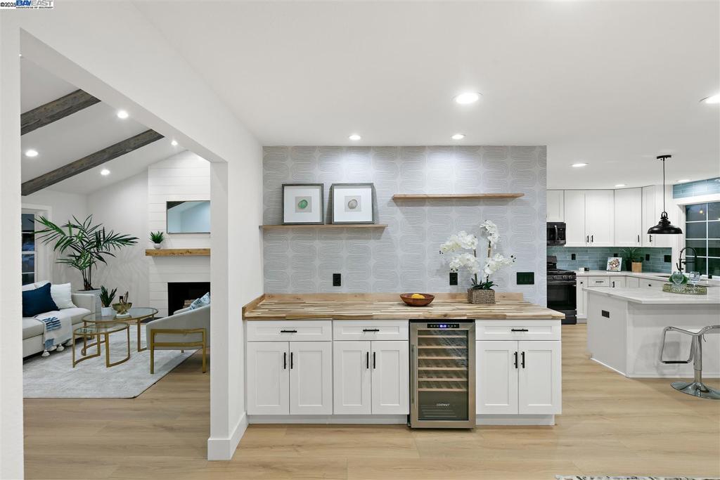 NEWARK - Residential