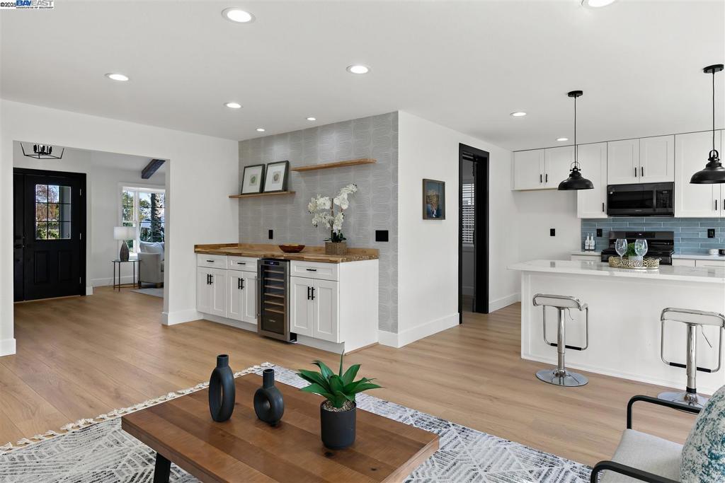 NEWARK - Residential