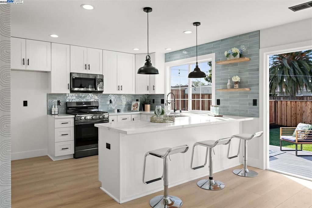 NEWARK - Residential