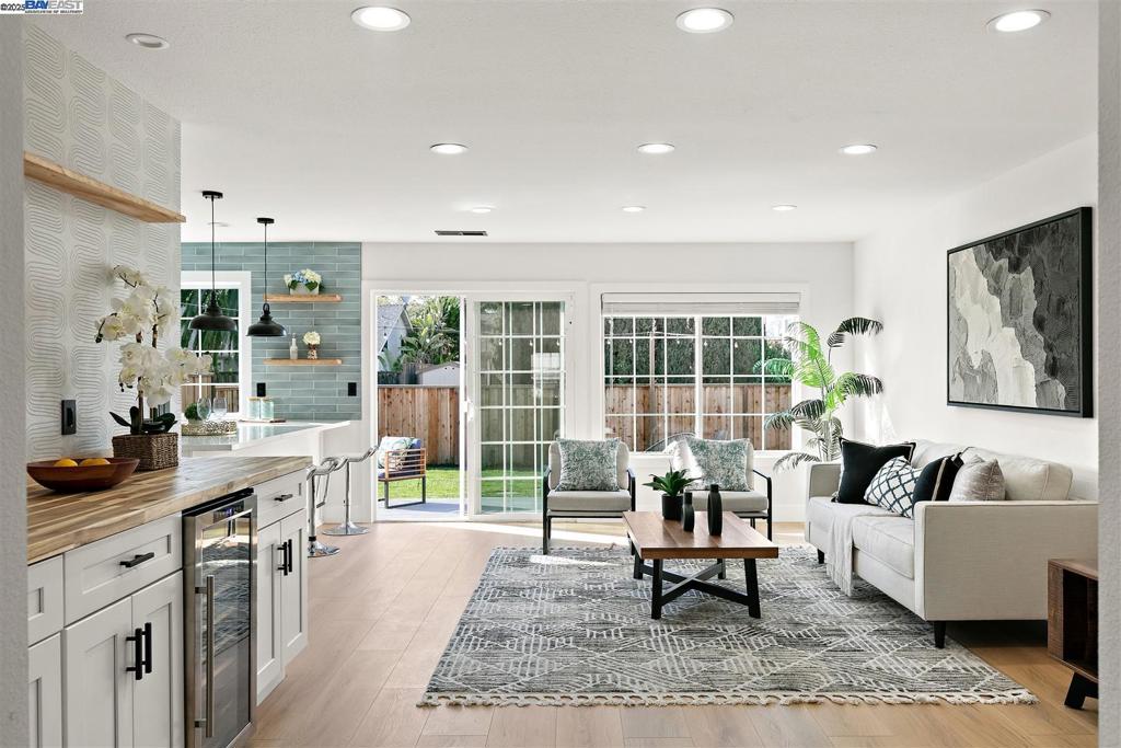NEWARK - Residential