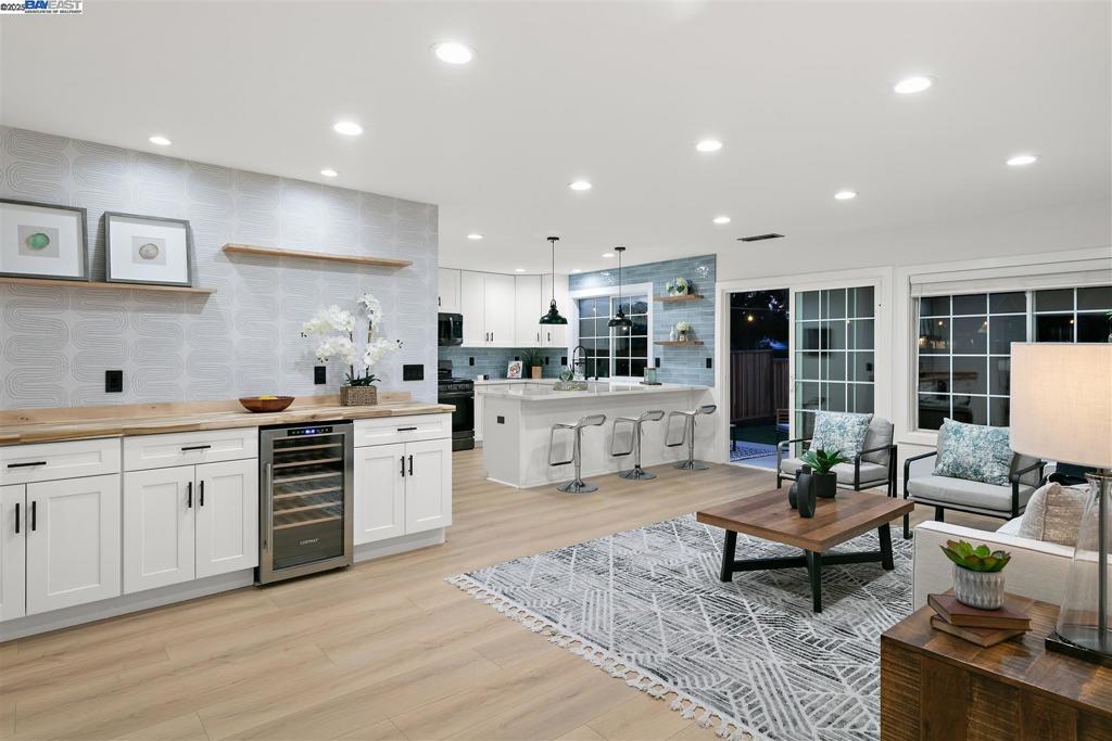 NEWARK - Residential