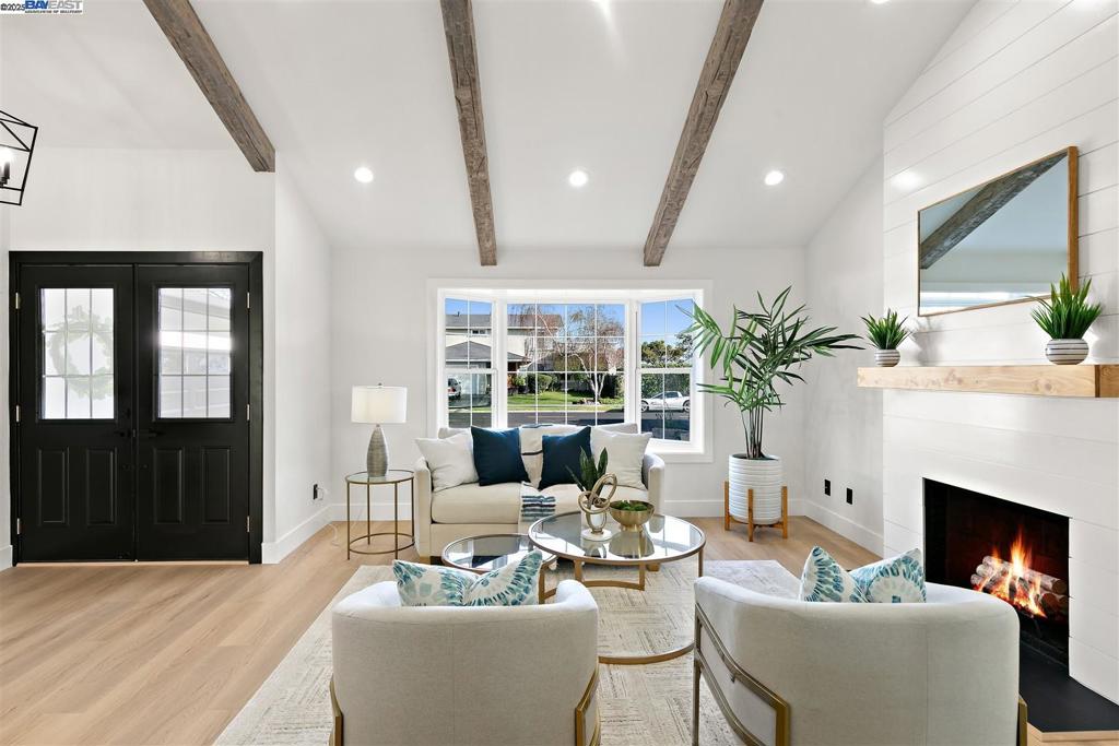 NEWARK - Residential