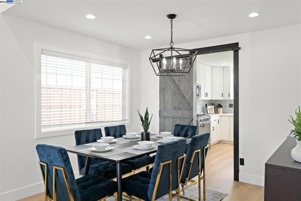 NEWARK - Residential