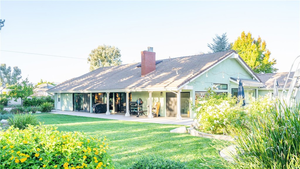 Country Lane (106) - Residential