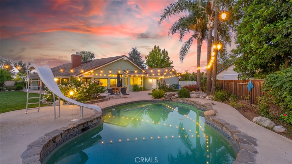 Country Lane (106) - Residential