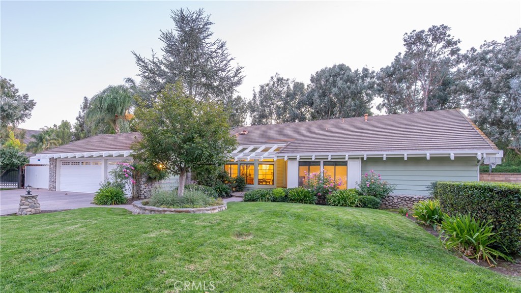 Country Lane (106) - Residential