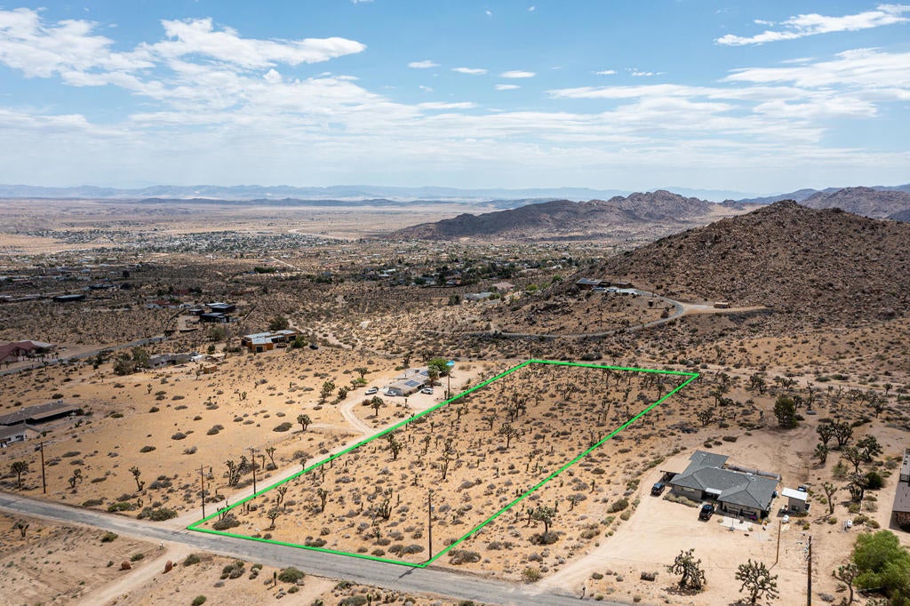8021 Wesley Road