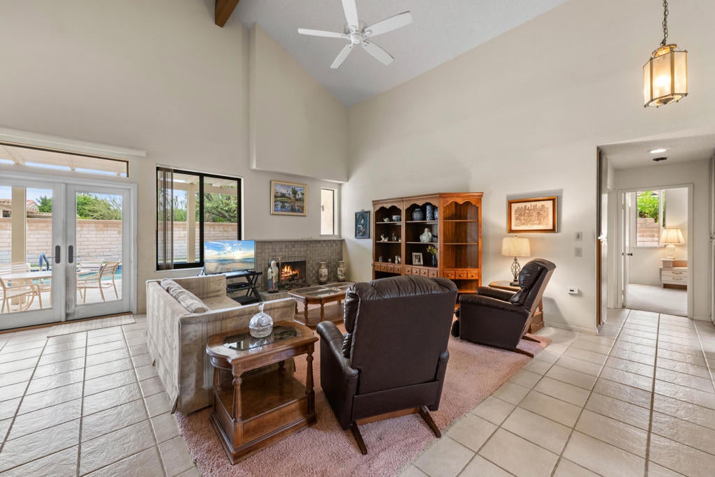 53 San Simeon Place