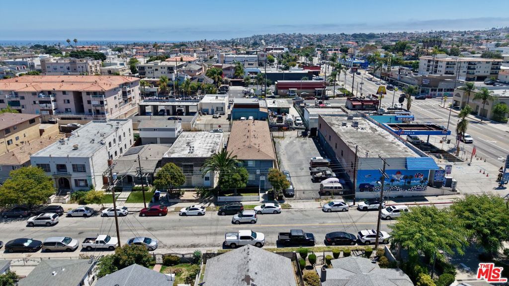 663 W 5th Street