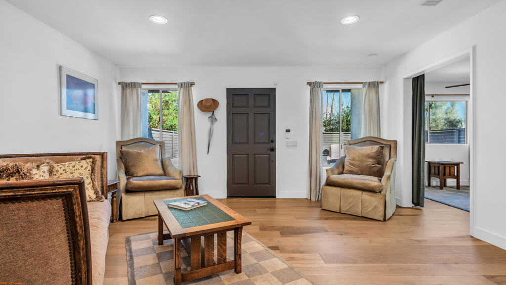 Magnesia Falls Cove - Residential