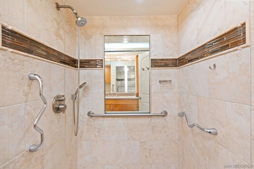 Coronado Shores - Residential