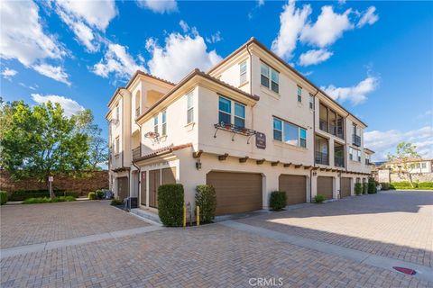 Photo of 409 Mallorca Dr, Brea, CA 92823 (MLS # PW26040221)