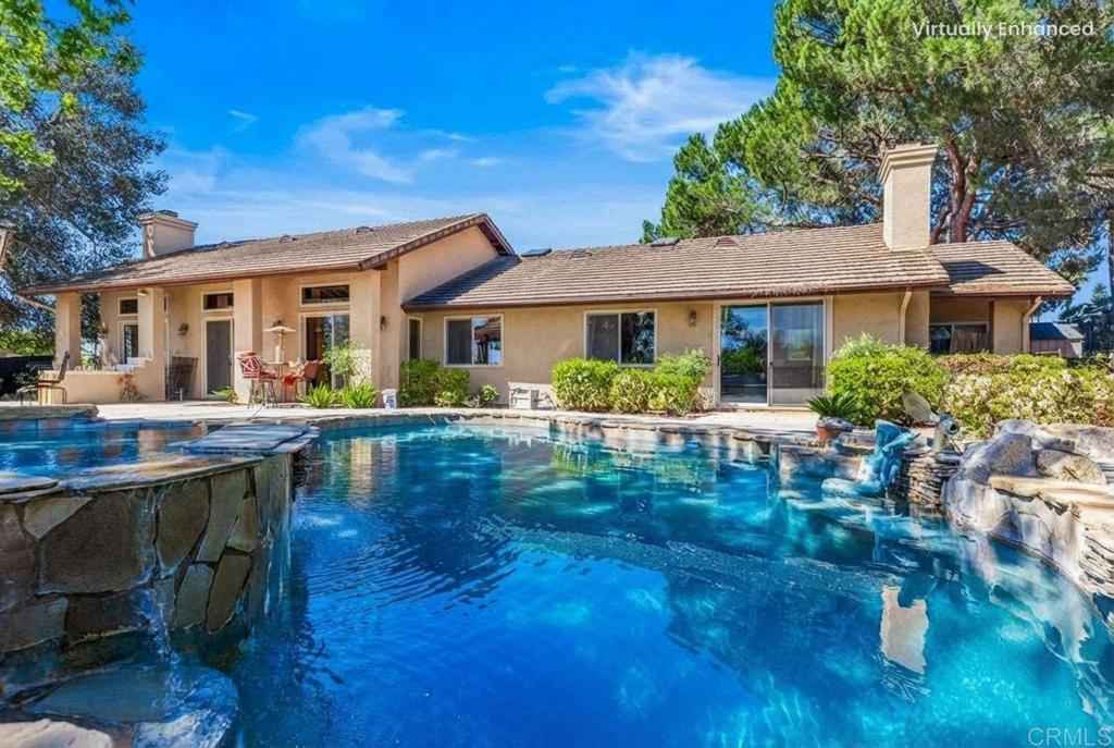 1147 Sea Larke Drive