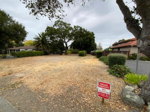 Photo of 0 Alameda De las pulgas, Redwood City, CA 94061 (MLS # ML82054362)
