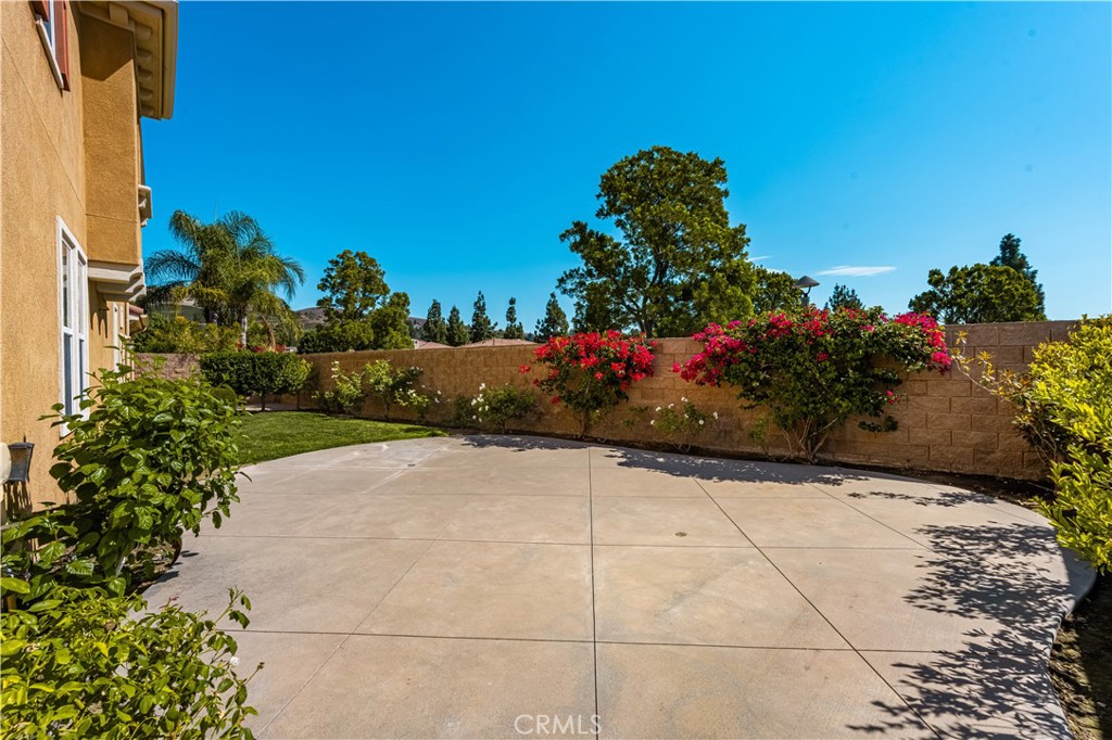 Tierra - Residential Lease