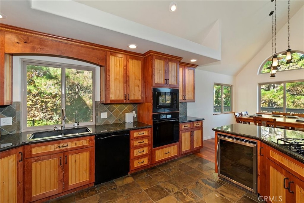 Arrowhead Woods (AWHW) - Residential