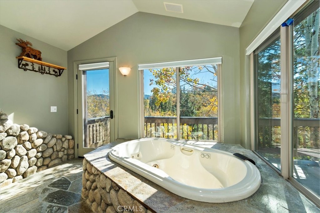 Arrowhead Woods (AWHW) - Residential