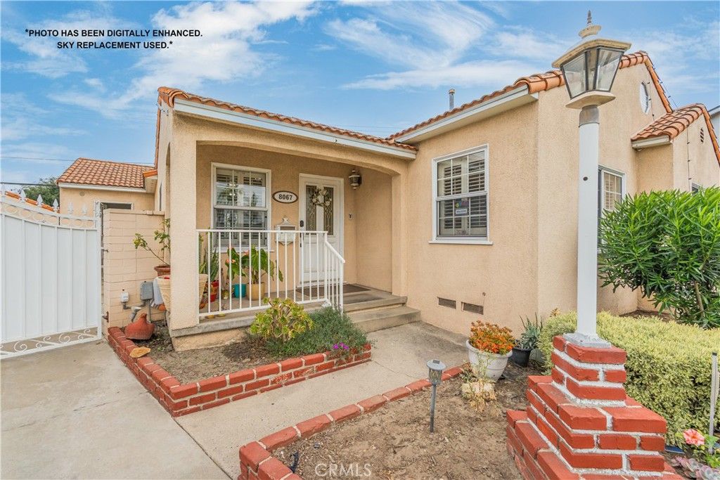 Photo of 8067 Otto St, Downey, CA 90240 (MLS # AR26079733)