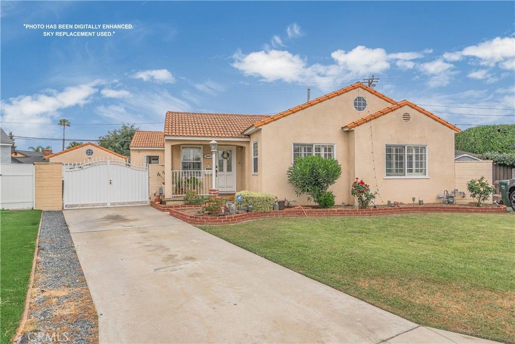 Photo of 8067 Otto St, Downey, CA 90240 (MLS # AR26079733)