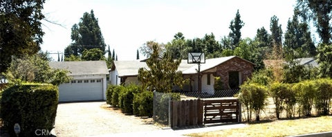 Photo of 9928 Howland DR, Temple City, CA 91780 (MLS # AR26226553)
