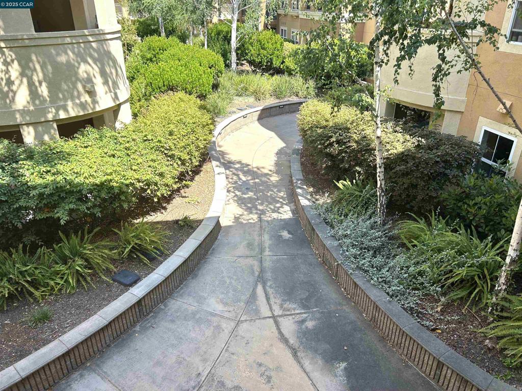 MIDTOWN - Residential