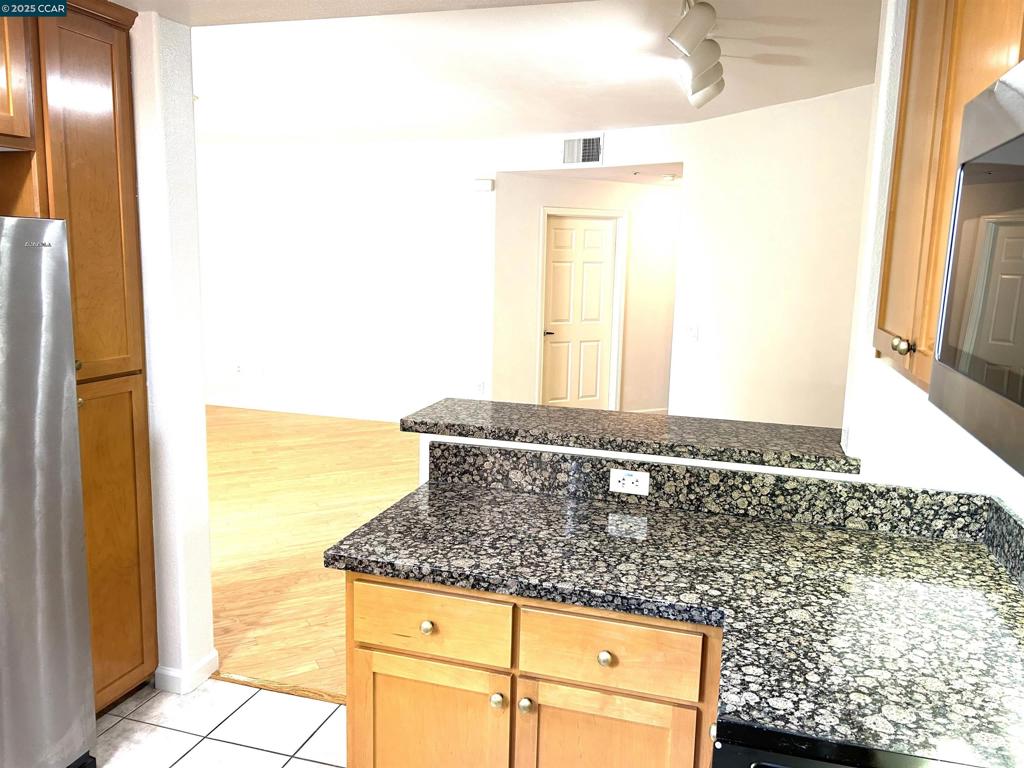 MIDTOWN - Residential